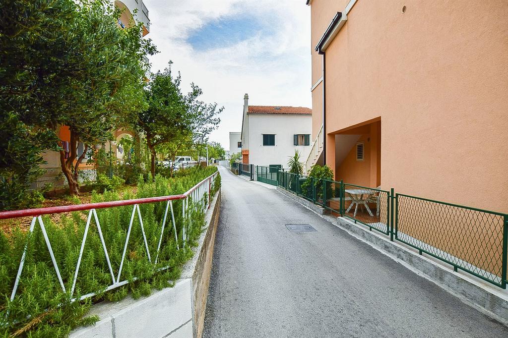 Apartments Miljenko Makarska Exterior foto